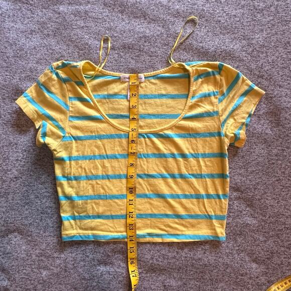 Yellow Crop Top - Picture 6 of 10